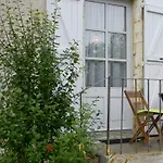 Chez Edell